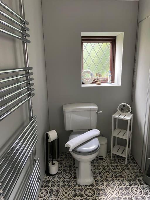 Award Winning Pet Friendly Paddock Cottage Вітбі Екстер'єр фото